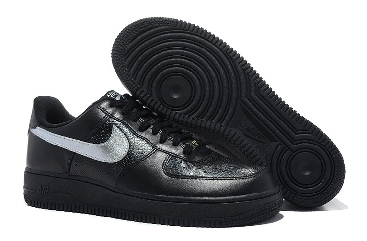 air force one femme blanche et argent air force one femme blanche et argent