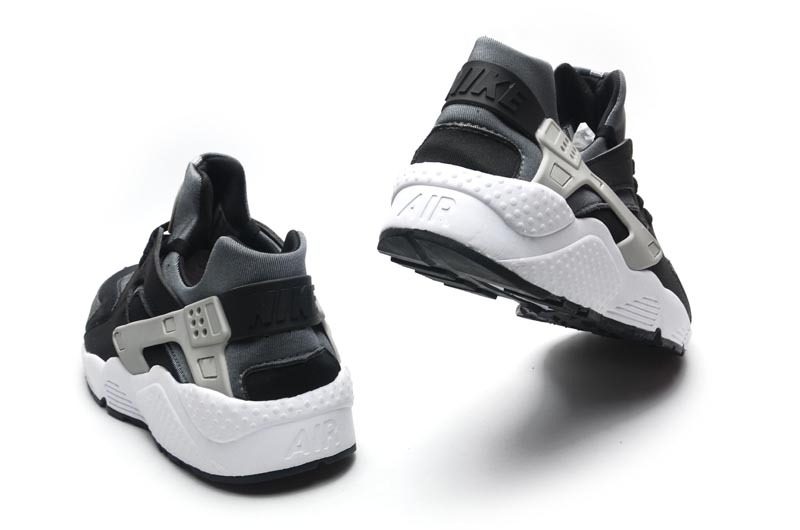 nike huarache noir et blanc femme