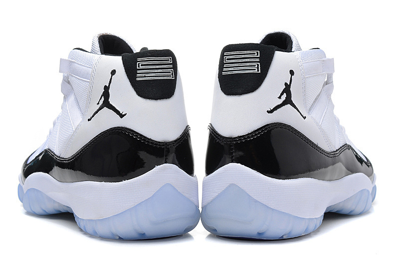 jordan retro 11 noir et blanc