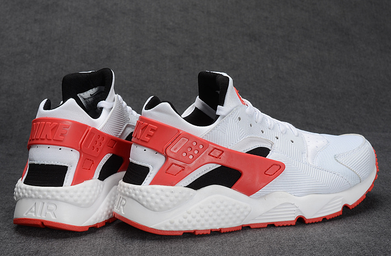 nike air huarache rouge et noir