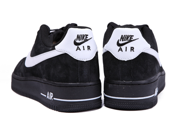air force one noir blanc