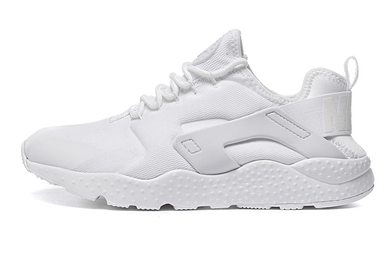 basket nike air huarache blanche